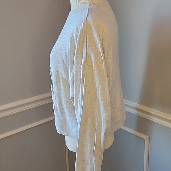 VICTORIA'S SECRET Gray Cropped Thermal Drop Shoulder Athleisure Lounge Top Sz M - Picture 2 of 10